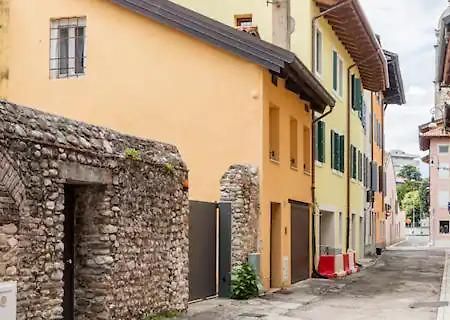 Terratetto In Centro + Parcheggio Daire Udine Dış mekan fotoğraf